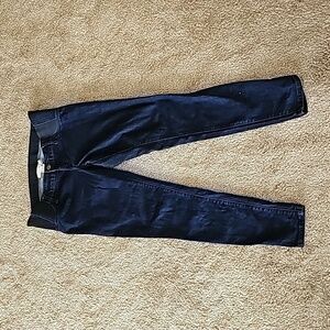 Isabel Maternity denim jegging size 4 under belly